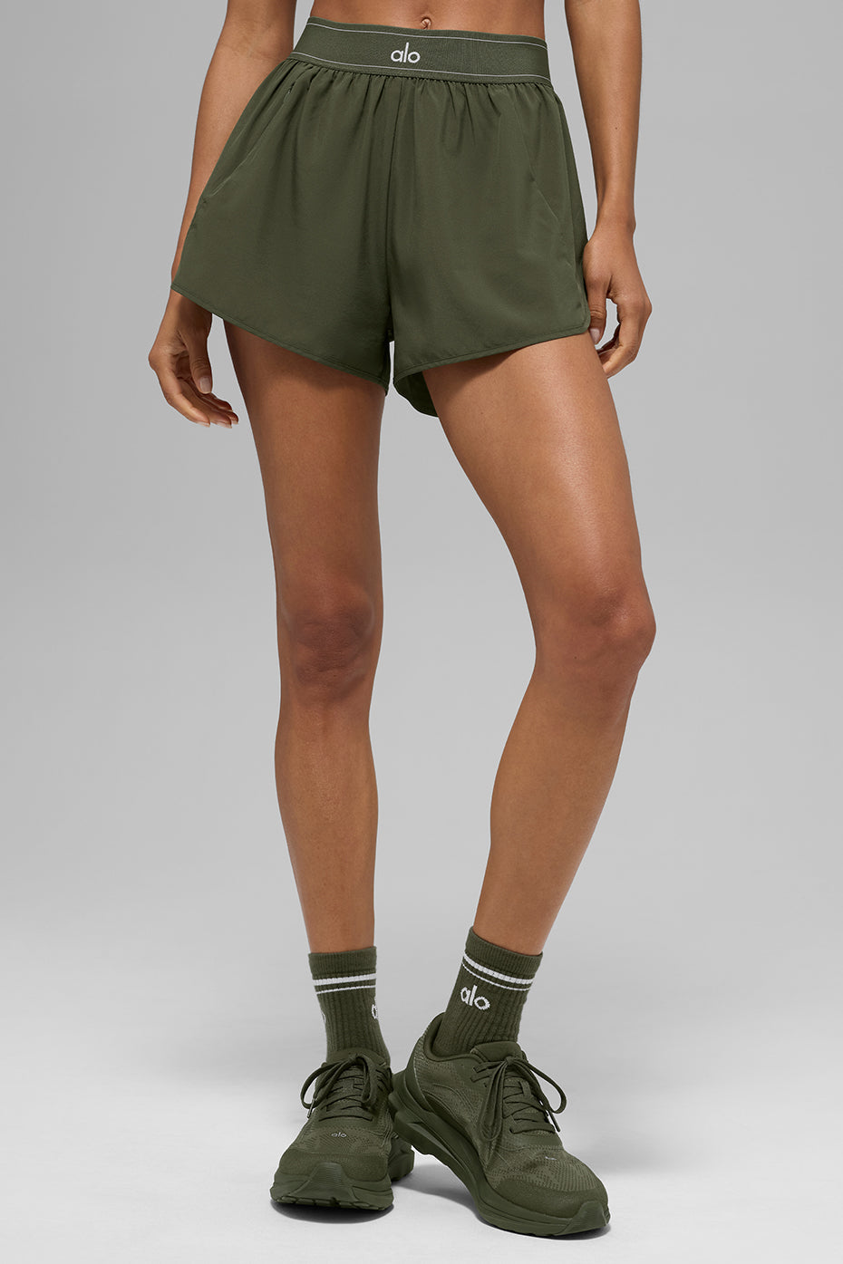 short match point - vert olive